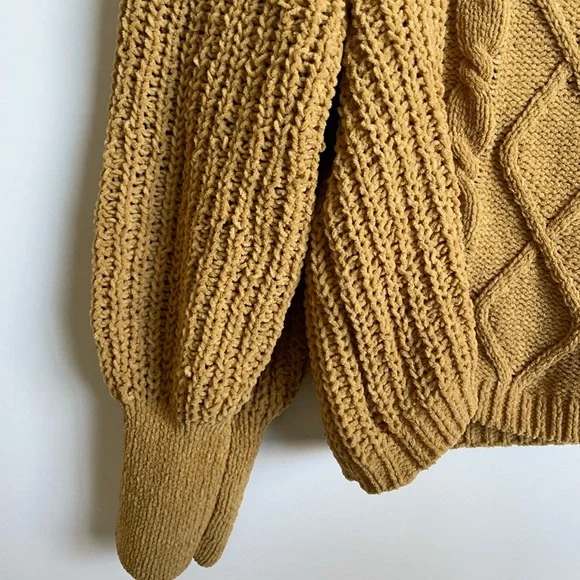 Chunky cozy sweater - Picture 3 of 8